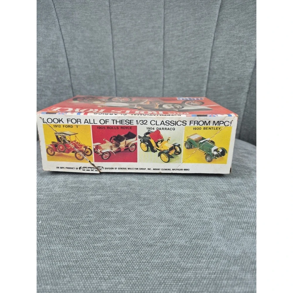MPC  Classics 1905 Rolls Royce Model Kit 2-1019 Open Box Complete